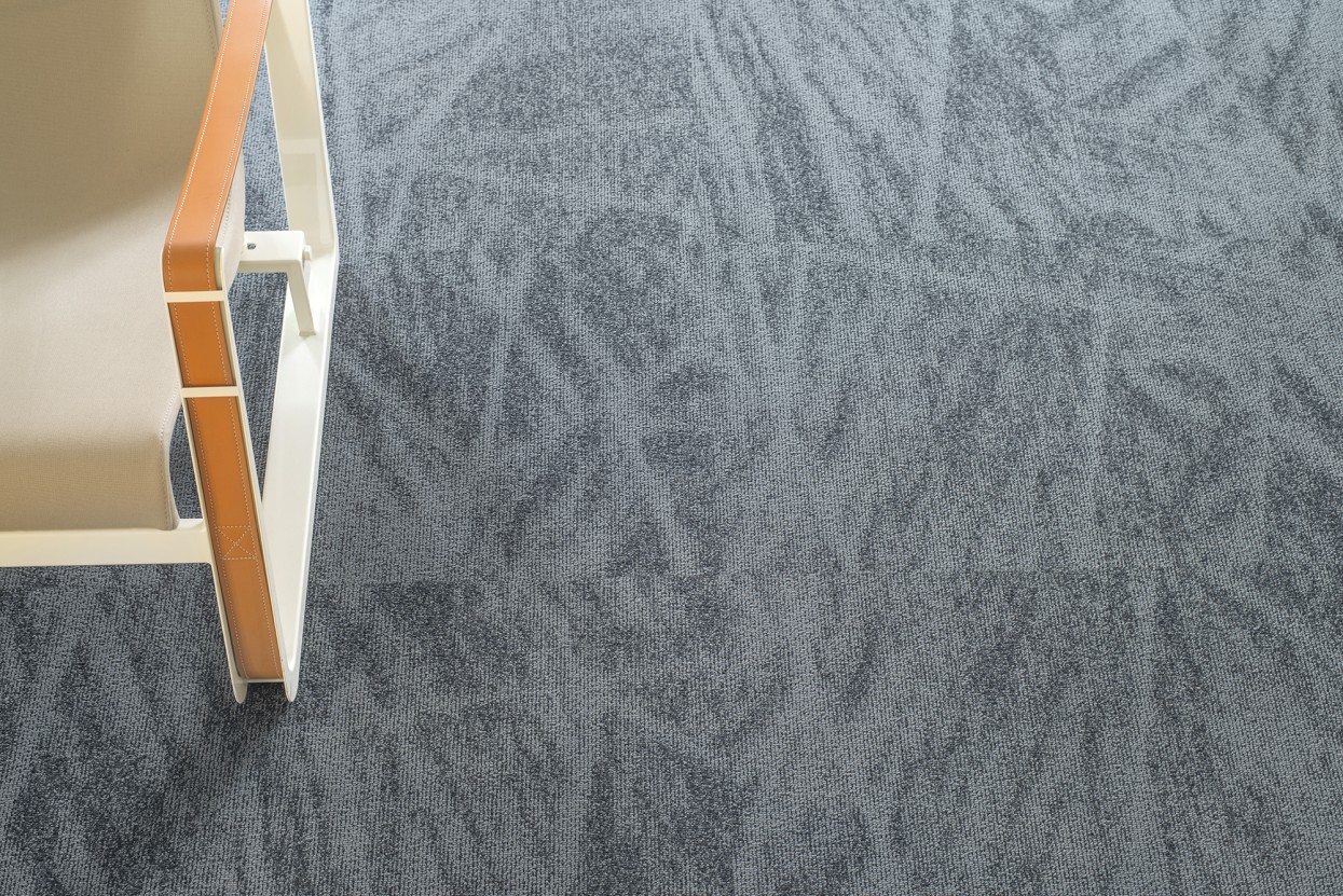 300 dpi 4A1X CloseUp carpet TOUNDRA 930 GREY 2 web